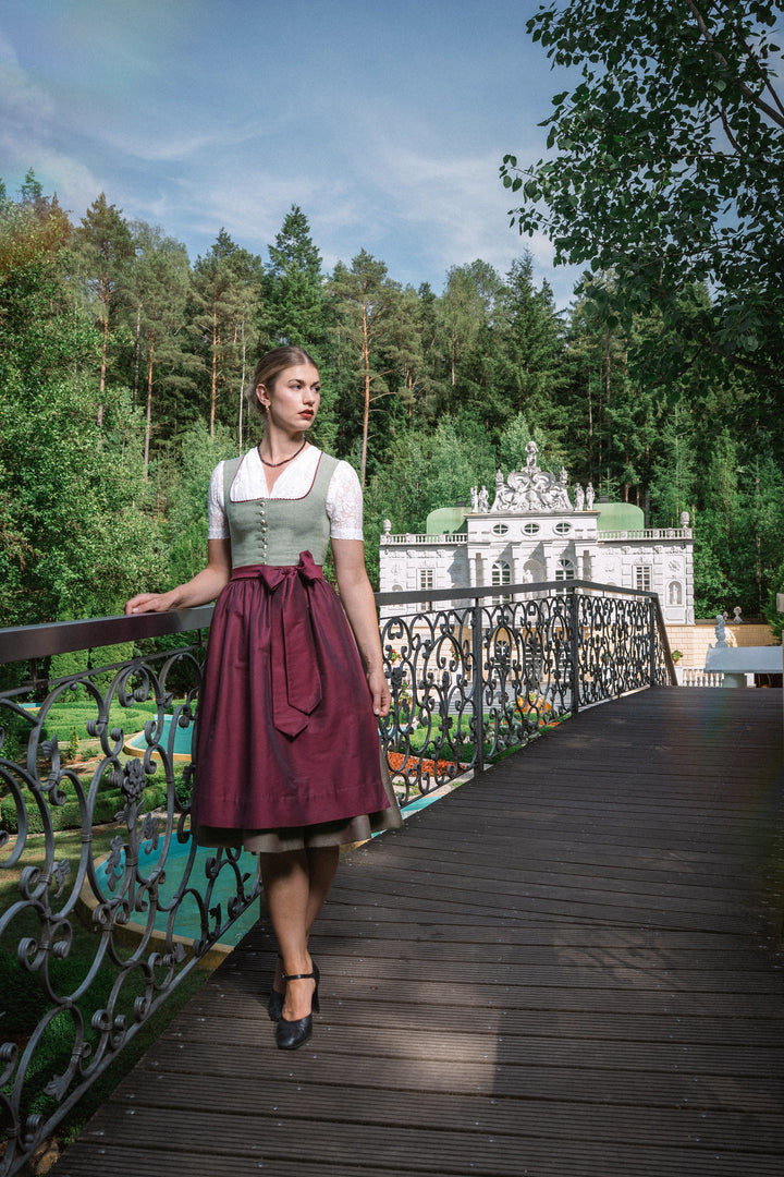 Dirndl &