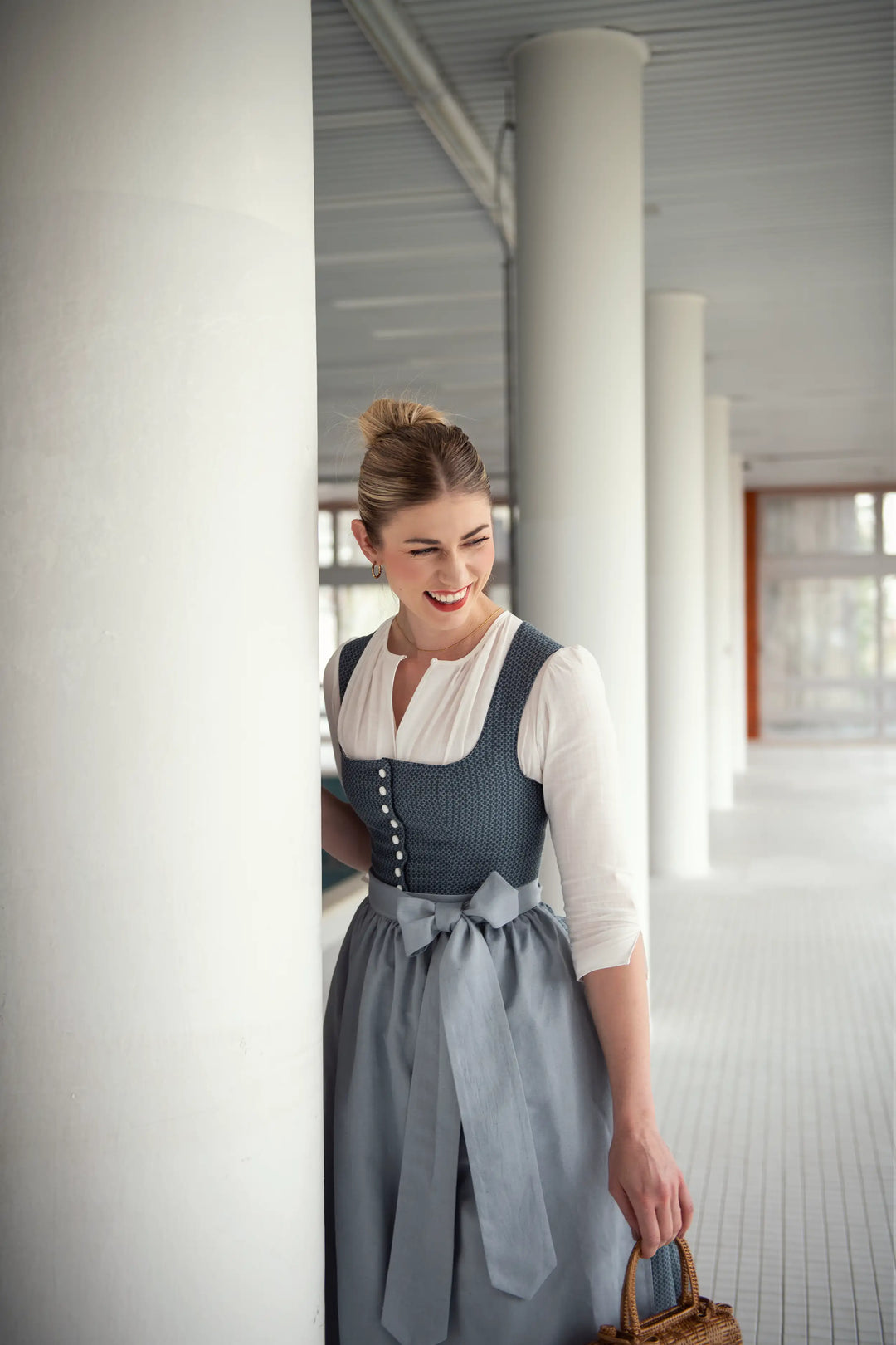 Rock Mieder Dirndl München Schürze Tracht Fuchsdeifeswuid Polling blau traditionell hochwertig