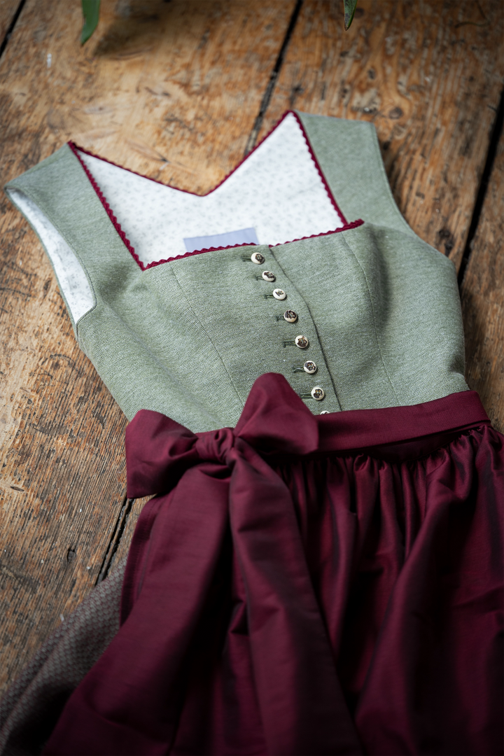 Dirndl &