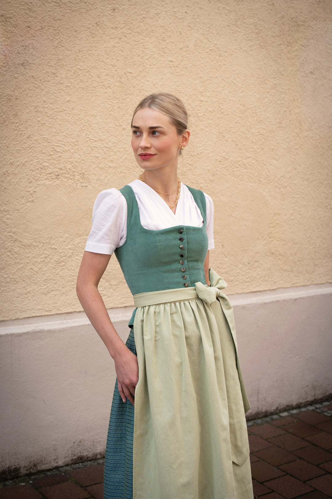 Mieder 'Weßling' salbeigrün