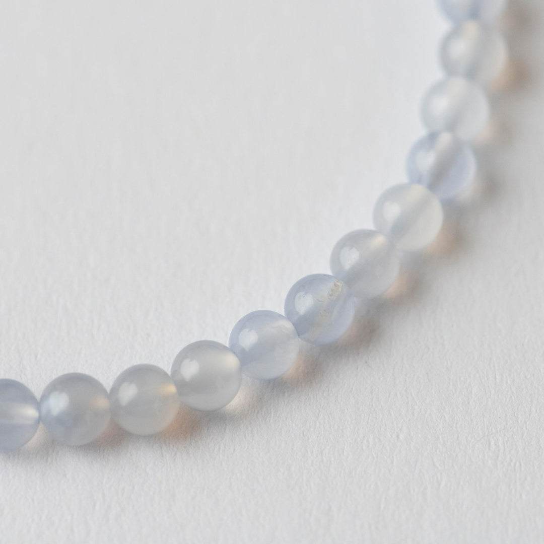 Detail Armband Edelstein Kugeln Chalcedon