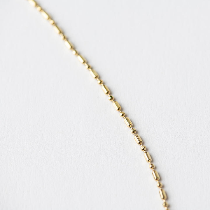Detail Halskette Tönnchen gold