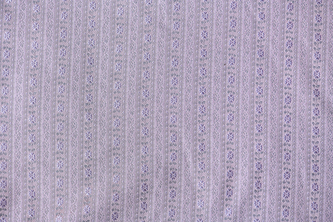 Jacquardstoff nude mit Rankenmuster