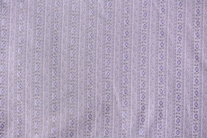 Jacquardstoff nude mit Rankenmuster