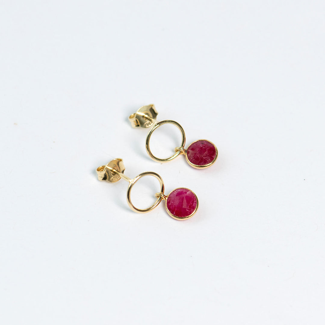 Ohrstecker 'Rubin rund gold'