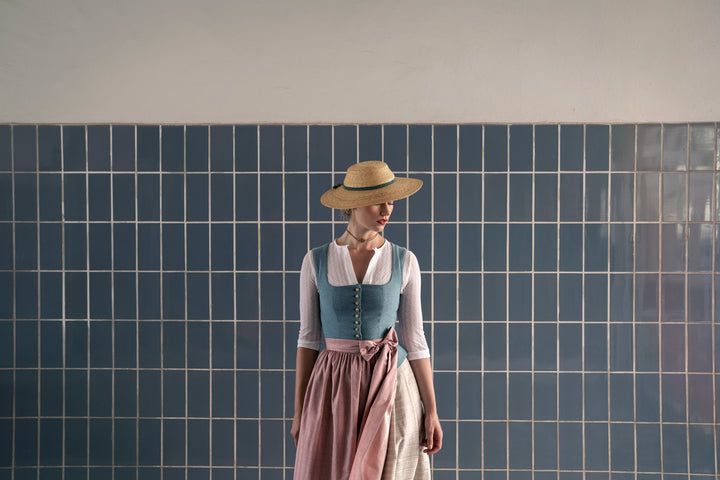 Dirndl 'Utting'